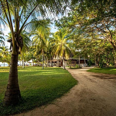 Andilana Lodge 外观 照片
